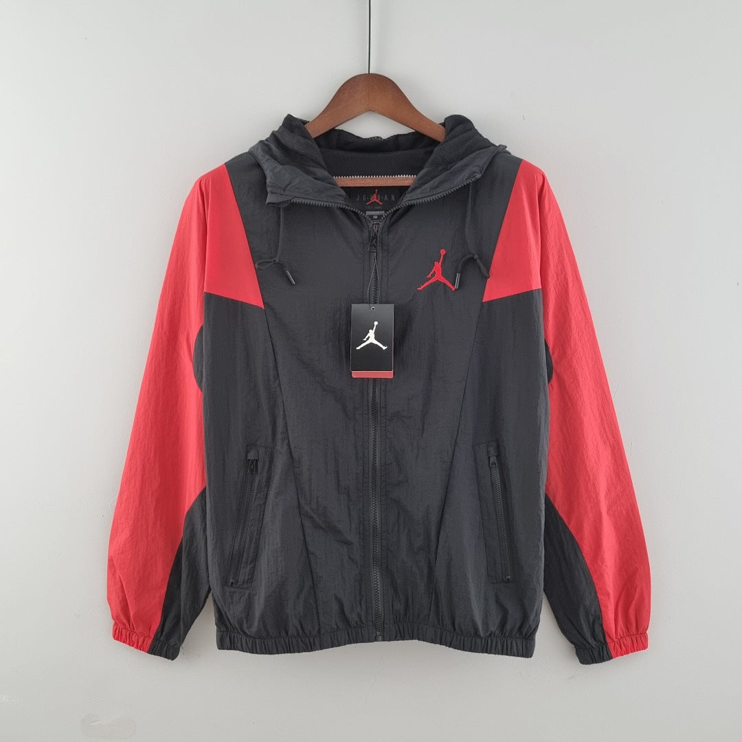 Coupe vent 2022 Jordan Noir and Rouge