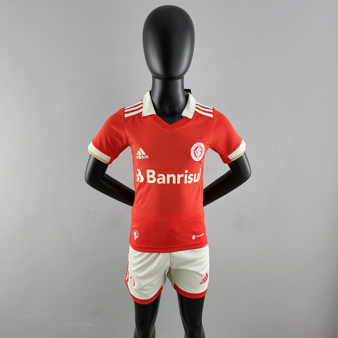 Ensemble Domicile 22/23 Enfant Internacional size: