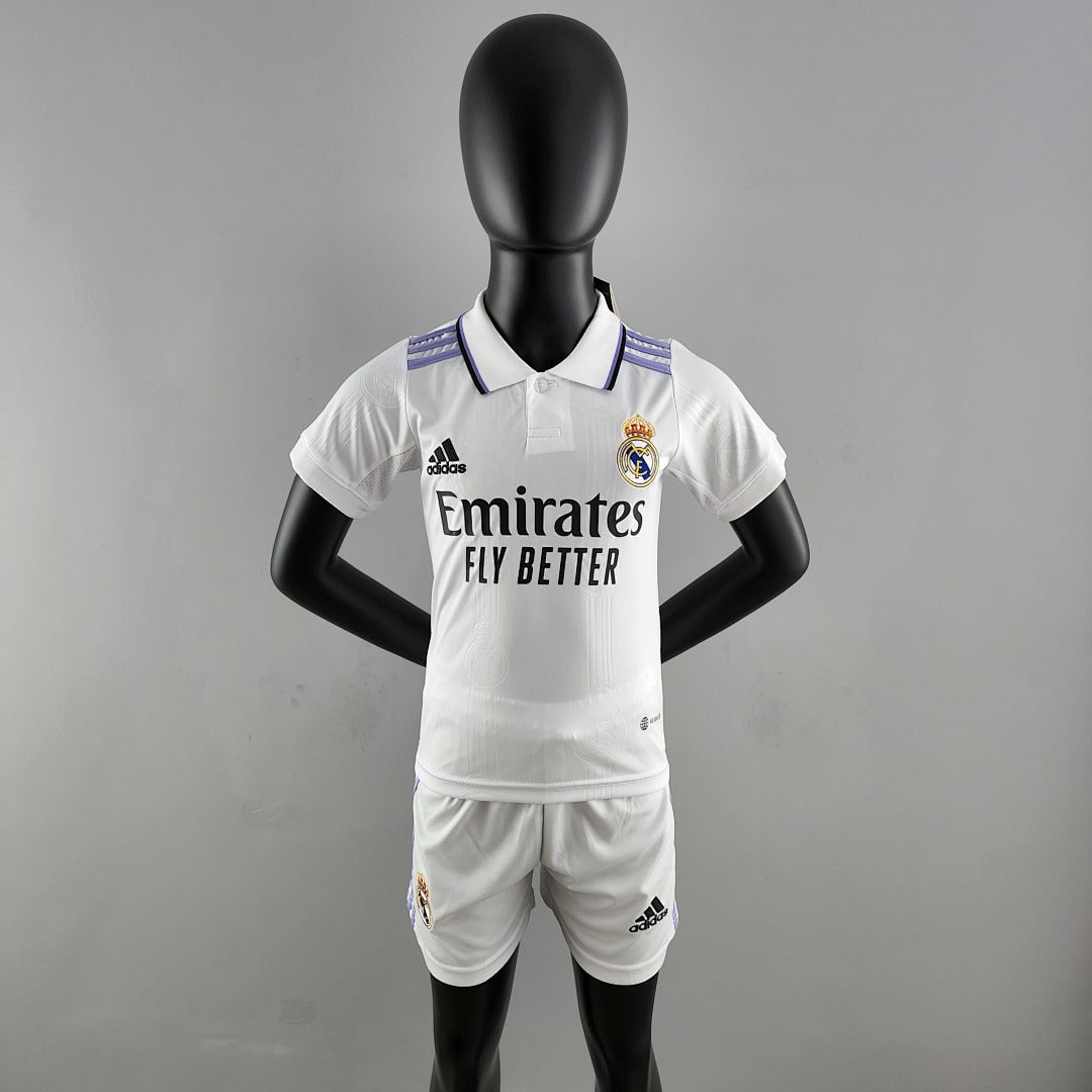 Ensemble Domicile 22/23 Enfant Real Madrid size: