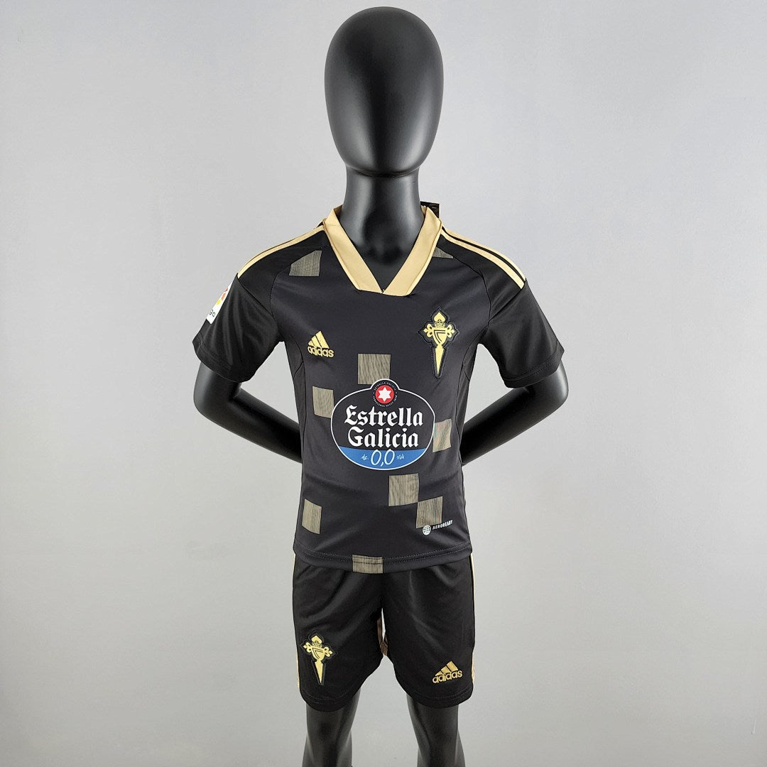Ensemble Extérieur 22/23 Enfant Celta size: