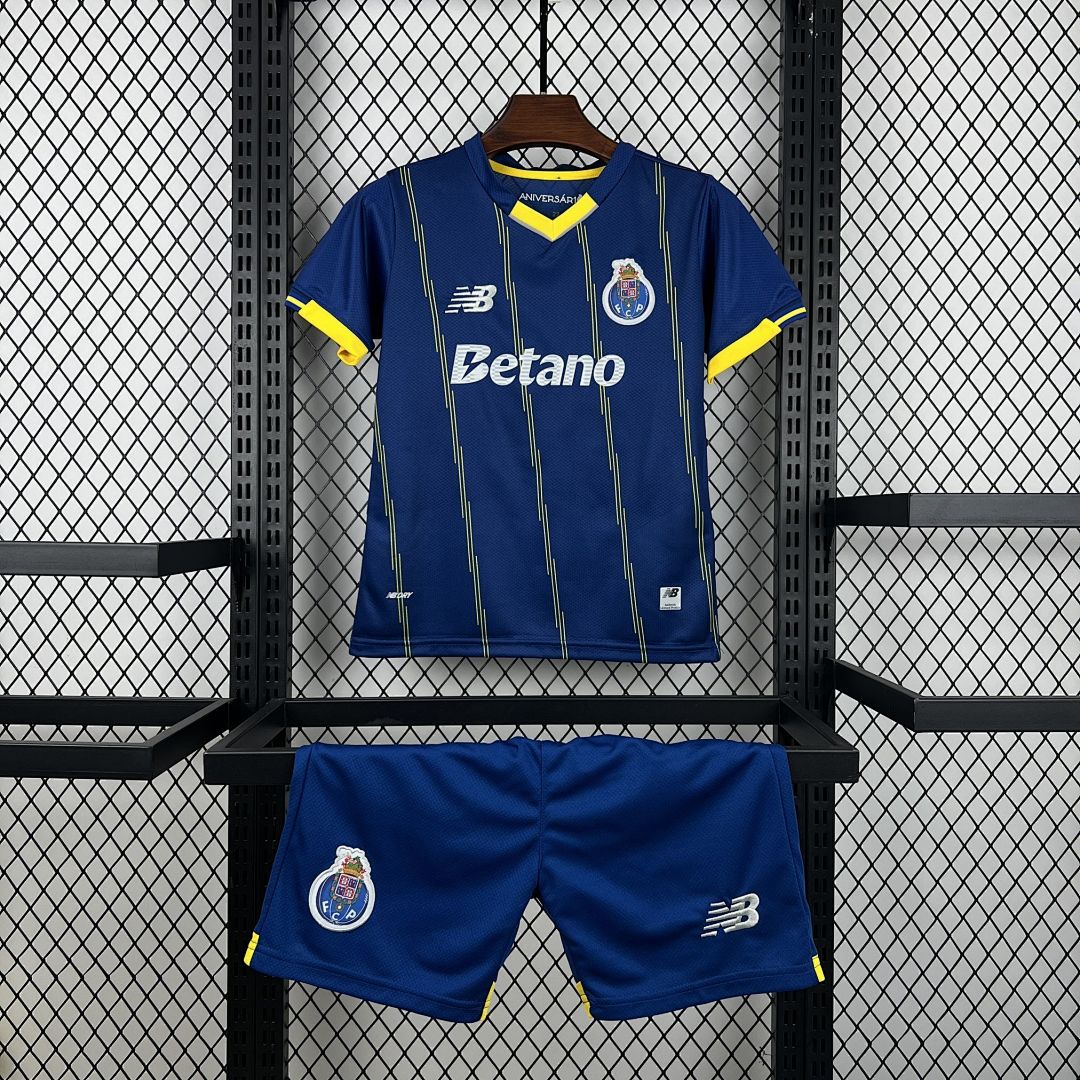 Ensemble Fourth Enfant FC Porto 2025/26