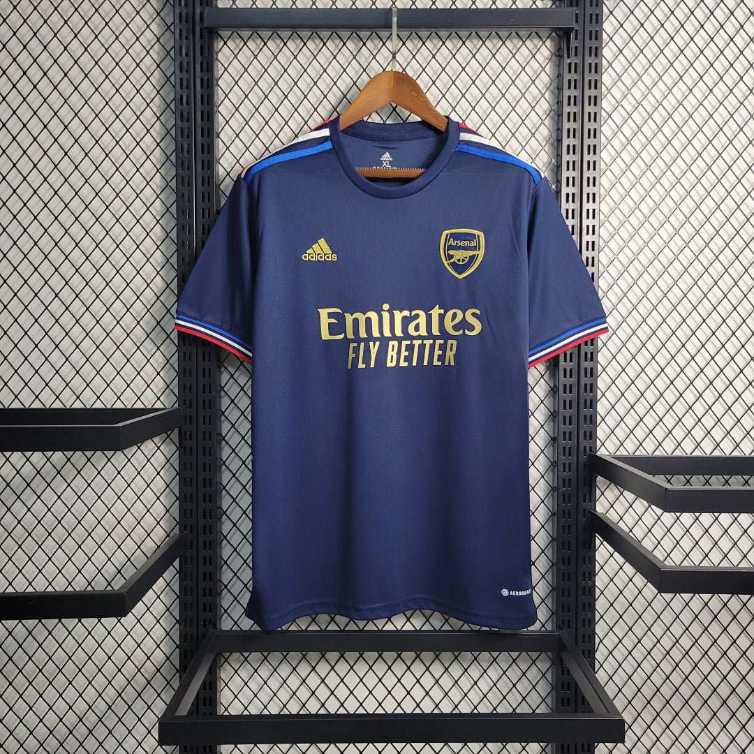 Maillot 23 24 Arsenal co branded