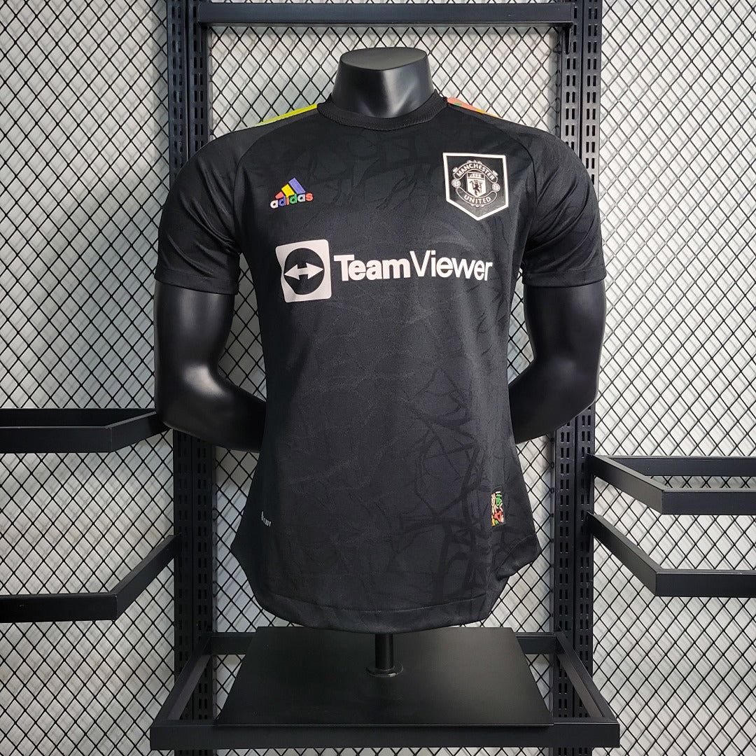 Maillot 23 24 player M U co branded