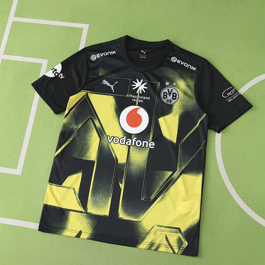 Maillot 2526 Saison Borussia Dortmund Concept version Fan version