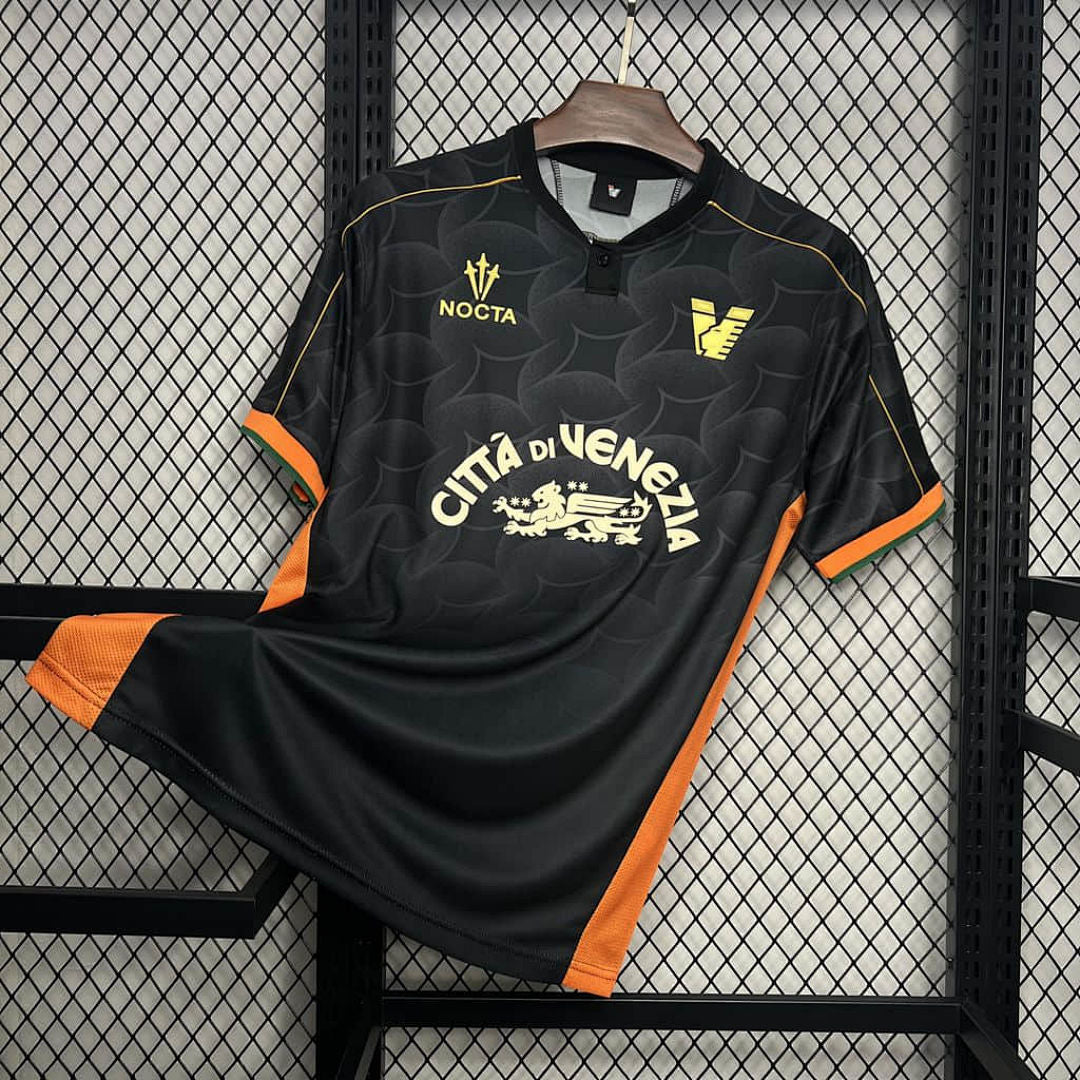 Maillot Domicile Venezia FC 2024/25