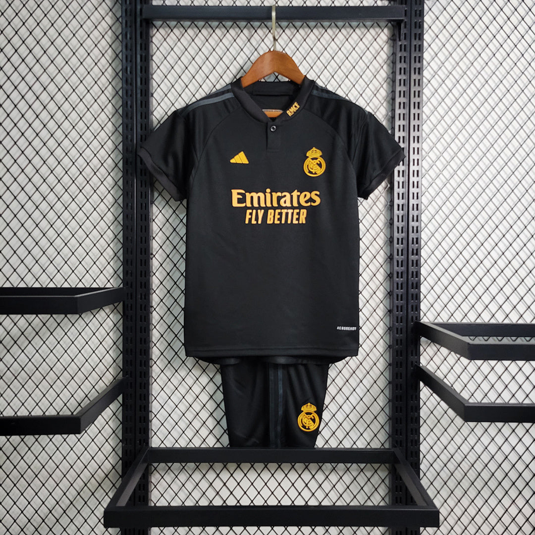 Maillot Extérieur 23 24 Enfant Real Madrid 2 games