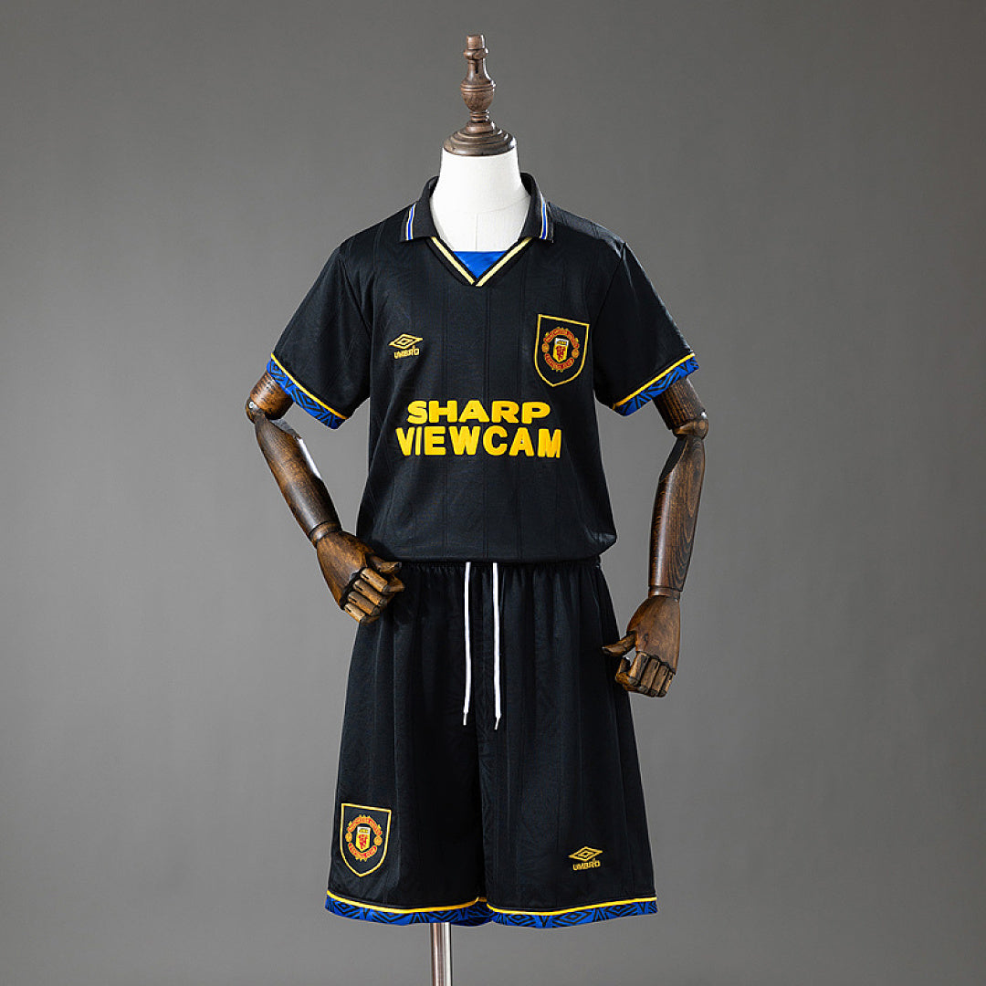 Maillot Extérieur Rétro M U 93/94 Enfant Kit