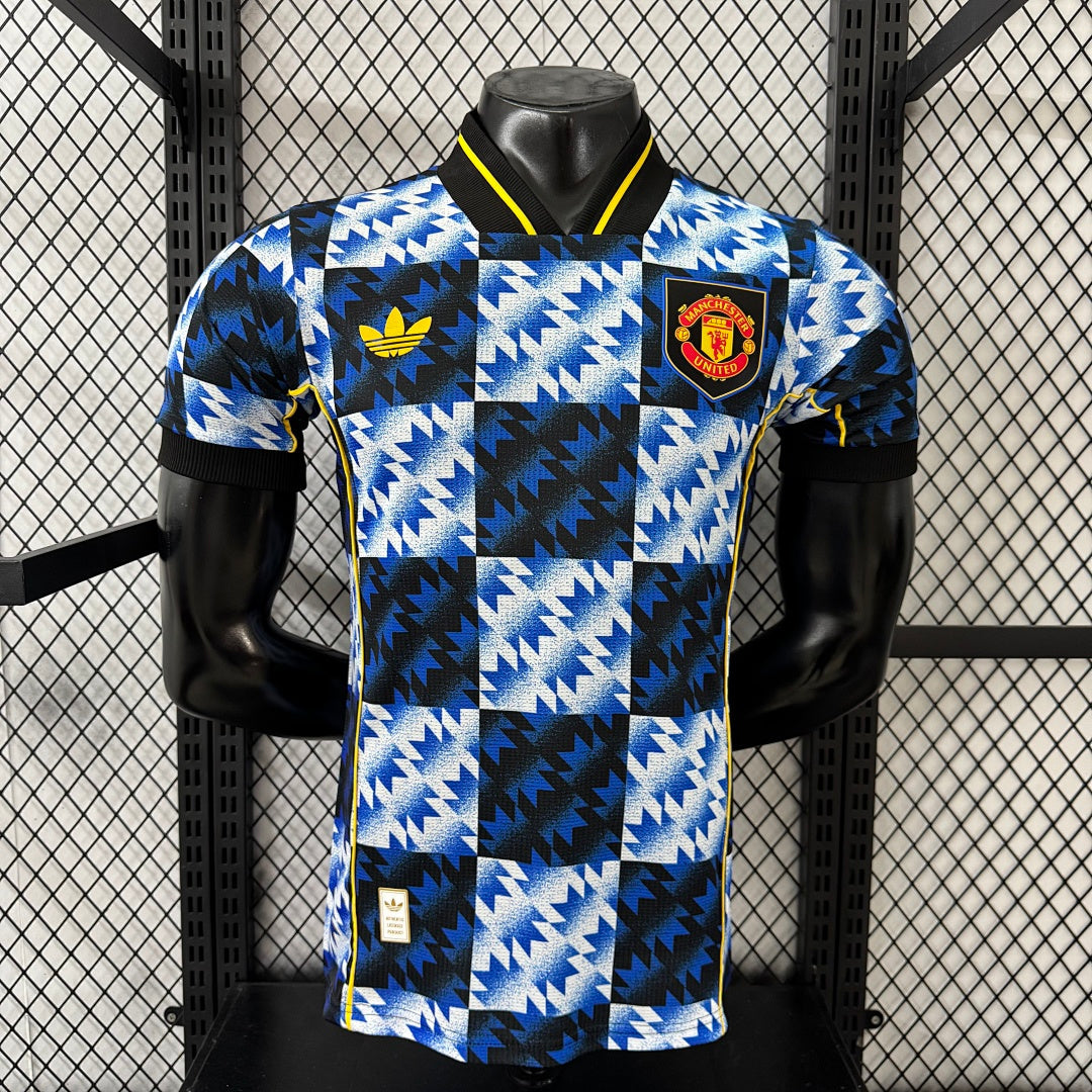 Maillot rétro à damier bleu et noir des années 1990