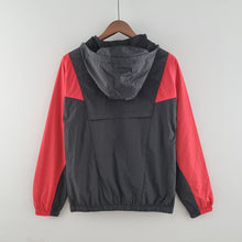 Coupe vent 2022 Jordan Noir and Rouge