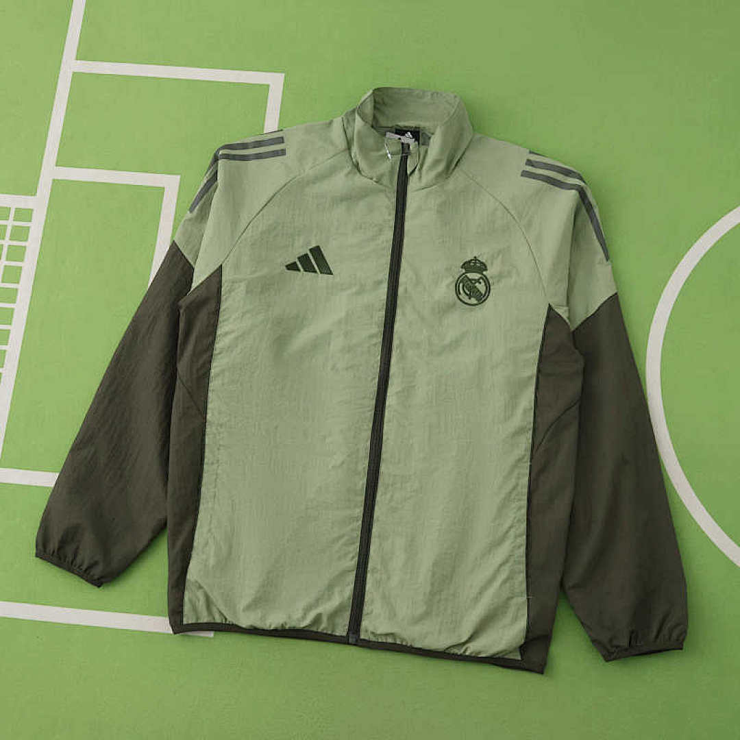 Coupe vent 2526 Saison Real Madrid CF