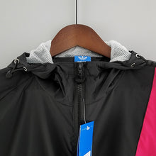 Coupe vent Adidas Noir Bleu Rouge