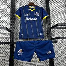 Ensemble Fourth Enfant FC Porto 2025/26