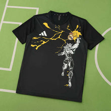 Maillot 2526 Saison Real Madrid CF Marvel Noir Concept version