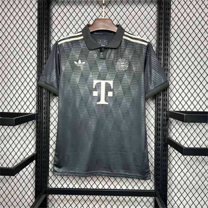 Maillot Bayern Munich 2024/25 Oktoberfest