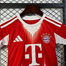 Maillot Domicile 25/26 Enfant Bayern Munich