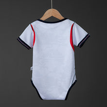 Maillot Domicile Angleterre 26/27 Bébé size 9/12