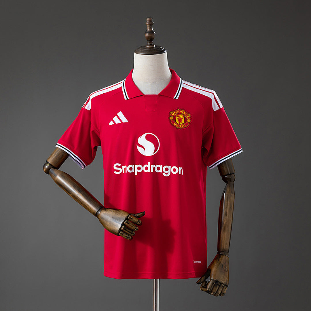 Maillot Domicile M U 26/27