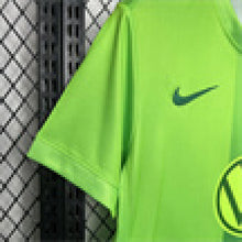 Maillot Domicile Wolfsburg 2024/25