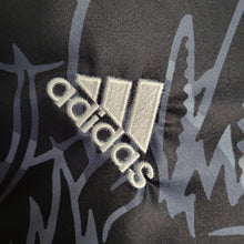 Maillot Édition Spéciale 23 24 Real Madrid Noir Dragon Édition
