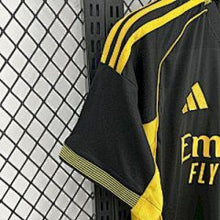Maillot Édition Spéciale Real Madrid 2025/26 Noir and Jaune Édition