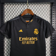 Maillot Extérieur 23 24 Enfant Real Madrid 2 games