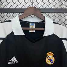Maillot Extérieur Rétro Real Madrid 01/02