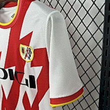 Maillot Rayo Vallecano 2025/26 客场