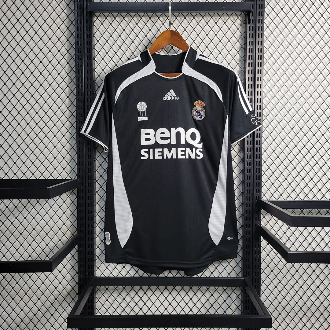 Maillot Rétro 06 07 Real Madrid Two Guest