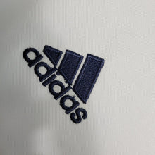 Maillot Rétro 16 17 Real Madrid Main