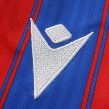 Maillot Rétro 2526 Saison Crystal Palace F.C. commemorative Édition Fan version