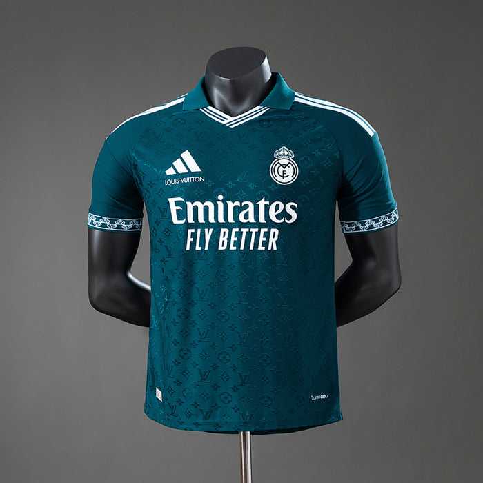 Maillot Version Joueur Édition Spéciale Real Madrid 26/27 Édition Dark Vert