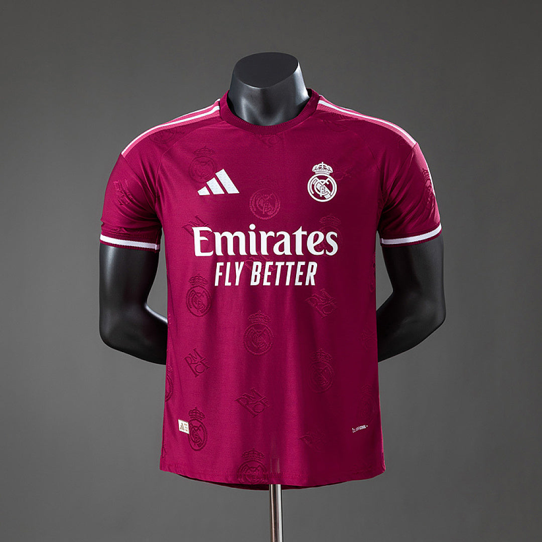 Maillot Version Joueur Édition Spéciale Real Madrid 26/27 Édition Maroon