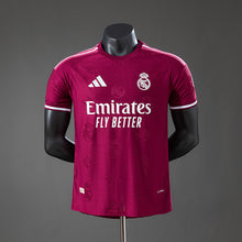 Maillot Version Joueur Édition Spéciale Real Madrid 26/27 Édition Maroon