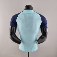 Maillot Version Joueur Entraînement 22/23 Atletico Madrid suit
