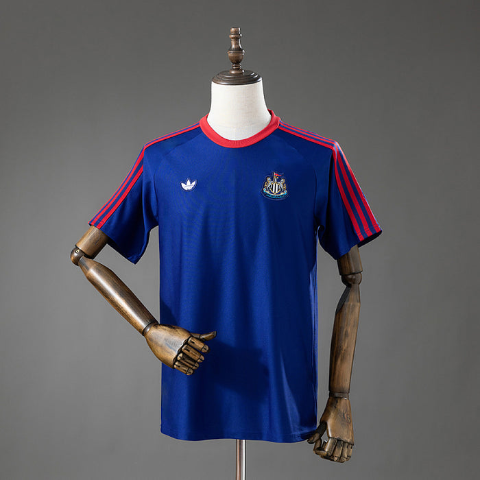 T shirt Newcastle United Terrace Icons Bleu